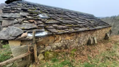 Rustic farm in Vegalosvados photo 12