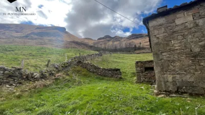Rustic Finca in Vega de Pas photo 18