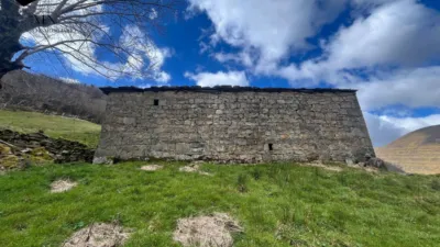 Rustic Finca in Vega de Pas photo 22