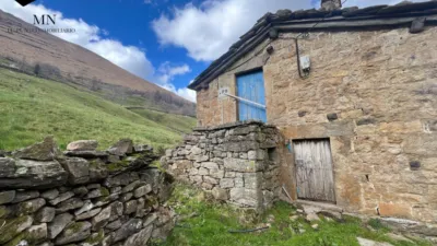Rustic Finca in Vega de Pas photo 2