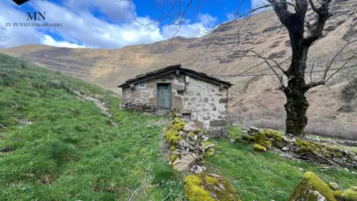 Rustic Finca in Vega de Pas photo 8