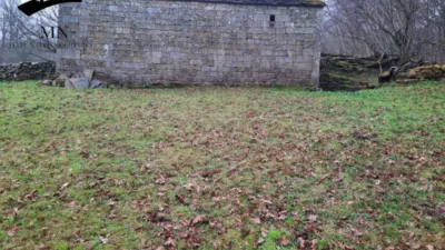 Rustic Finca in Vegaloscorrales photo 10