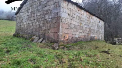 Rustic Finca in Vegaloscorrales photo 6