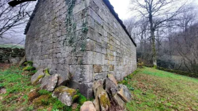 Rustic Finca in Vegaloscorrales photo 8