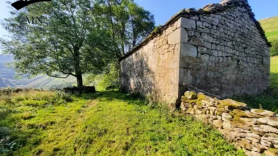 Rustic Finca in Valles Pasiegos photo 10
