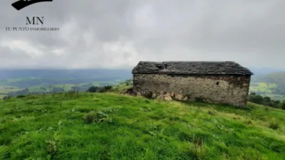 Rustic property in Bustantegua photo 12
