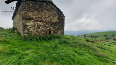 Rustic property in Bustantegua photo 9