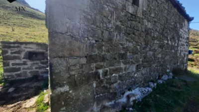Rustic Finca in Espinosa de los Monteros photo 10