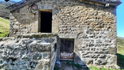 Rustic Finca in Espinosa de los Monteros photo 3