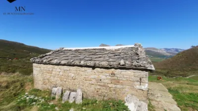 Rustic Finca in Espinosa de los Monteros photo 6