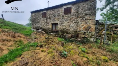 Rustic Finca in Lunada photo 10