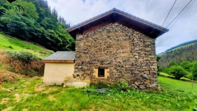 Rustic Finca in Vegalosvados photo 3