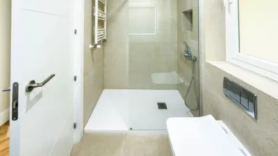 Apartment on Calle de Fernán González photo 50