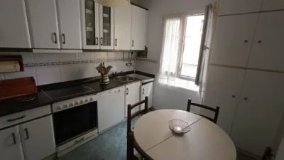 Apartment in Torrelavega photo 4