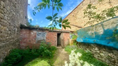 Rustic property in Sovilla photo 3