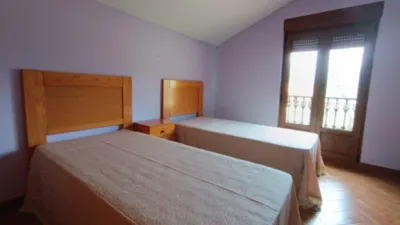 Casa en venta en Raicedo, Arenas de Iguña de 365.000 €