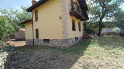 Casa en venta en Raicedo, Arenas de Iguña de 365.000 €