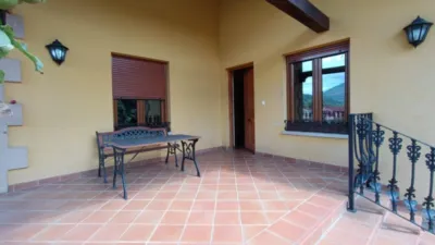 Casa en venta en Raicedo, Arenas de Iguña de 365.000 €