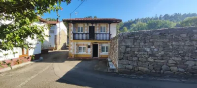 Casa en venta en Arenas de Iguña, Arenas de Iguña de 220.000 €
