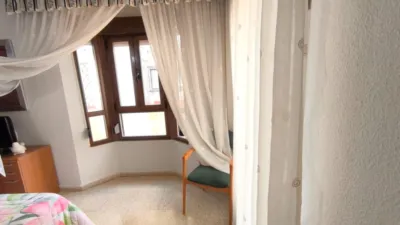 Apartment in Torrelavega photo 9
