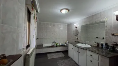 Semi-detached house in Coo photo 15