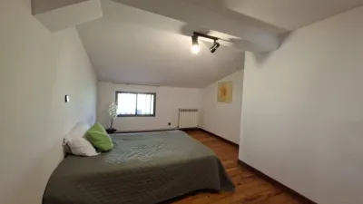 Semi-detached house in Coo photo 28