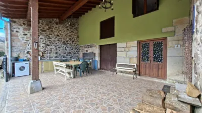 Semi-detached house in Coo photo 2