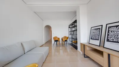 Apartment on Carrer de la Reina Sofía photo 12