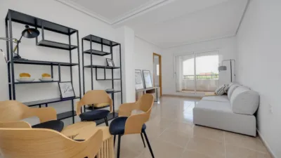 Apartment on Carrer de la Reina Sofía photo 17