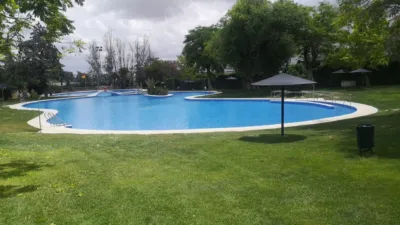Casa adosada en alquiler en Avenida Montealjarafe, Cavaleri (Mairena del Aljarafe) de 1.350 €<span>/mes</span>