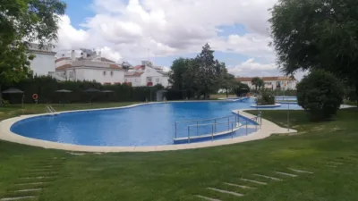 Casa adosada en alquiler en Avenida Montealjarafe, Cavaleri (Mairena del Aljarafe) de 1.350 €<span>/mes</span>