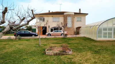 Chalet en venta en Urbanización El Porvenir, Castellanos de Villiquera de 270.000 €