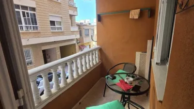 Apartment on Calle de San Emigdio photo 4