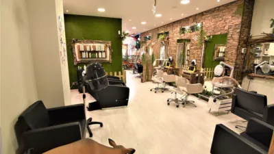 Local comercial en alquiler en Ronda de Outeiro - Vista 3