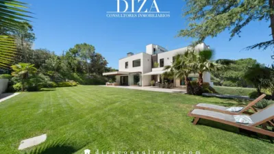 Chalet in Las Rozas de Madrid photo 2