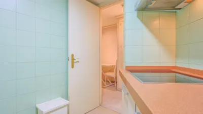 Apartment on Calle del Conde de Barajas photo 13