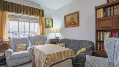 Apartment at Calle Felipe II, 21 photo 2
