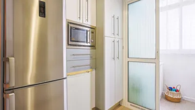 Piso en venta en Calle de La Puebla del Río, Palmete (Distrito Cerro Amate. Sevilla Capital) de 186.990 €
