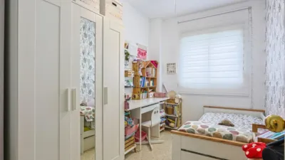 Piso en venta en Calle de La Puebla del Río, Palmete (Distrito Cerro Amate. Sevilla Capital) de 186.990 €