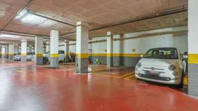 Piso en venta en Calle de La Puebla del Río, Palmete (Distrito Cerro Amate. Sevilla Capital) de 186.990 €