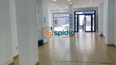 Local comercial en alquiler en Centro, Centro (Águilas) de 1.000 €<span>/mes</span>