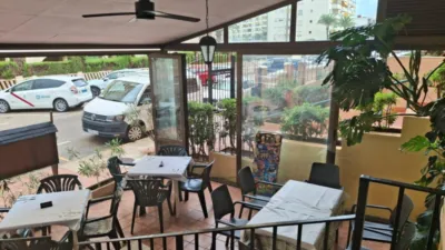 Local comercial en alquiler en Carrer de Castella Lleó, 15, Playa de Gandia (Gandia) de 1.900 €<span>/mes</span>