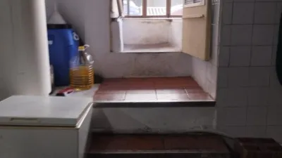 Local comercial en alquiler en Carrer de Castella Lleó, 15, Playa de Gandia (Gandia) de 1.700 €<span>/mes</span>