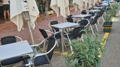 Local comercial en alquiler en Carrer de Castella Lleó, 15, Playa de Gandia (Gandia) de 1.900 €<span>/mes</span>