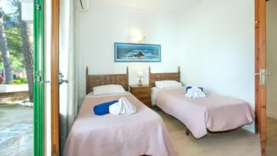 Chalet in Cala Sant Vicenç photo 4