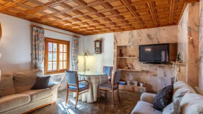 Chalet en venta en Calle Poligono 8, Santa Maria del Camí de 875.000 €