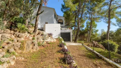 Chalet on Camino Meravelles Cova Negra photo 10
