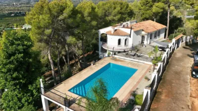 Chalet on Camino Meravelles Cova Negra photo 5