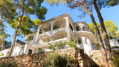 Chalet on Camino Meravelles Cova Negra photo 9
