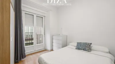 Piso en alquiler en Calle de la Luna - Imagen 15